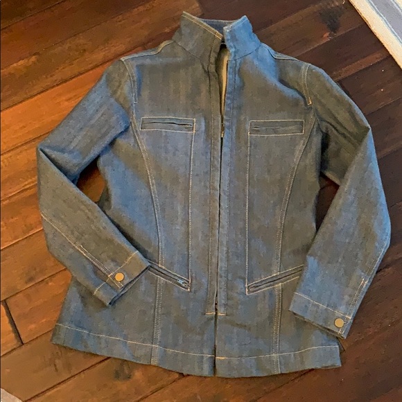 Ellen Tracy Jackets & Blazers - Company Ellen Tracy Zip Up Denim Jacket Sz 6